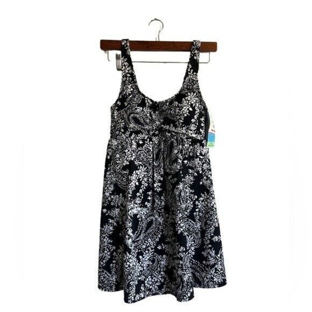 NWT‎ swim solutions floral one piece bathing suit with skirt size M